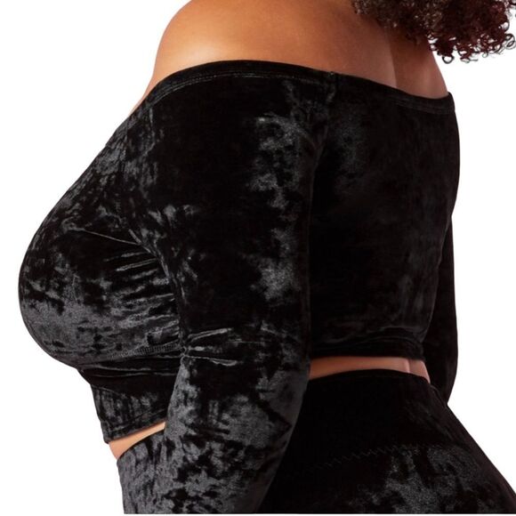 Yitty Fabletics Plusshy Shaping Top 3X in Iconic Black NWT - Picture 3 of 13